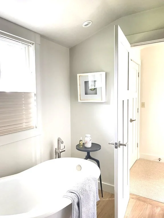 3 bed, 3 bath apartment for rent at 88 Little Neck Rd, Great Neck — photo 15 of 18