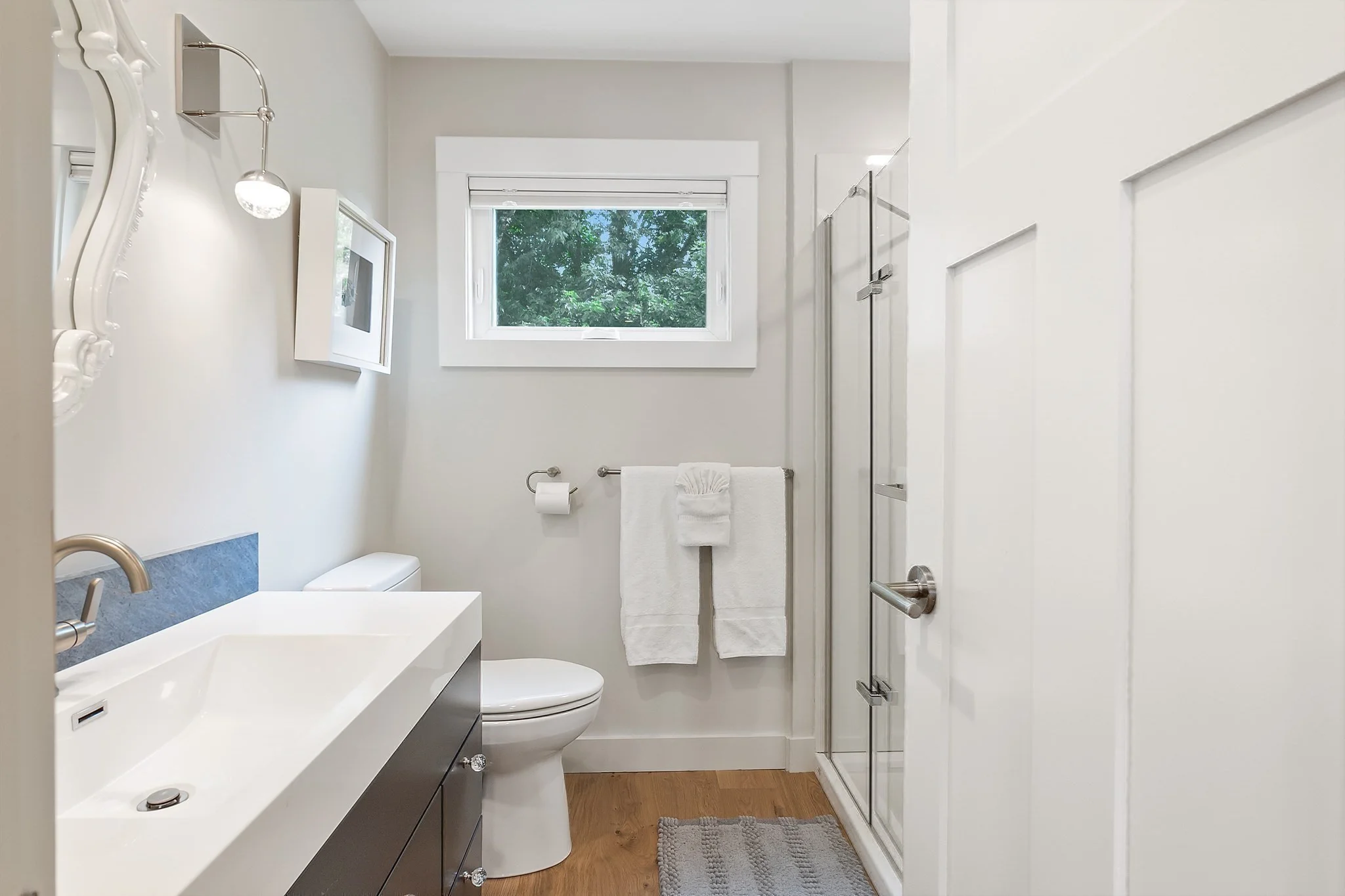 3 bed, 3 bath apartment for rent at 88 Little Neck Rd, Great Neck — photo 18 of 42