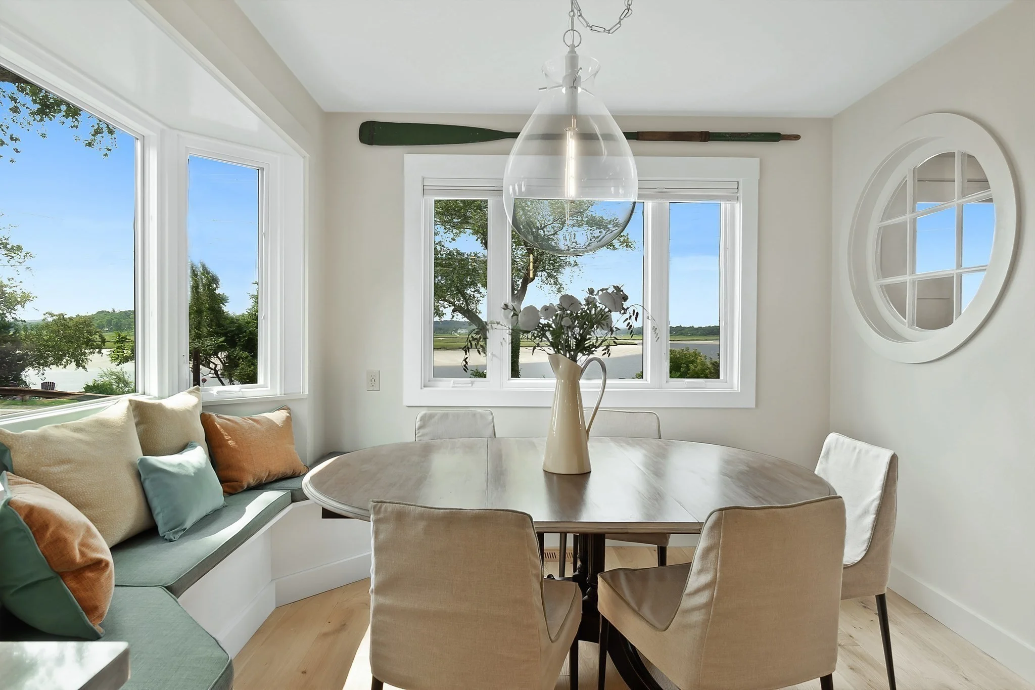 3 bed, 3 bath apartment for rent at 88 Little Neck Rd, Great Neck — photo 3 of 42