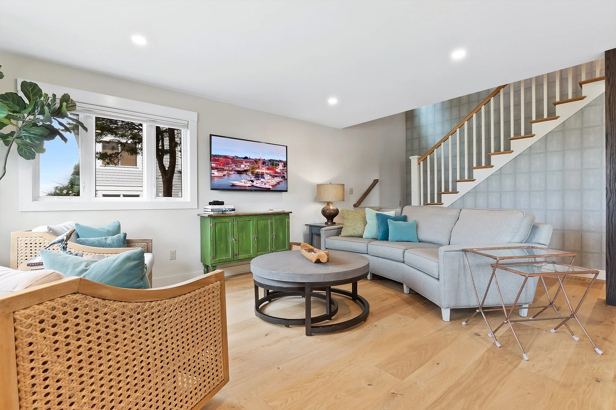 3 bed, 3 bath apartment for rent at 88 Little Neck Rd, Great Neck — photo 8 of 42