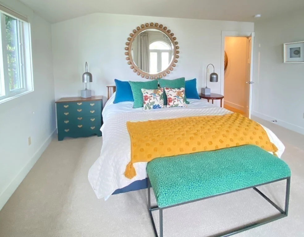 3 bed, 3 bath apartment for rent at 88 Little Neck Rd, Great Neck — photo 12 of 18