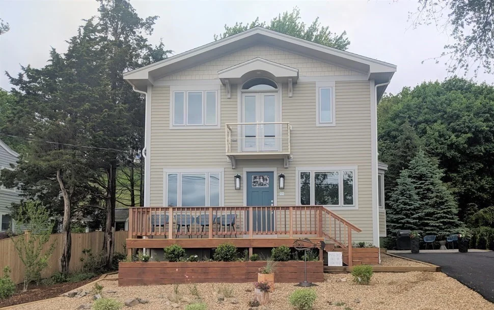 3 bed, 3 bath apartment for rent at 88 Little Neck Rd, Great Neck — photo 18 of 18