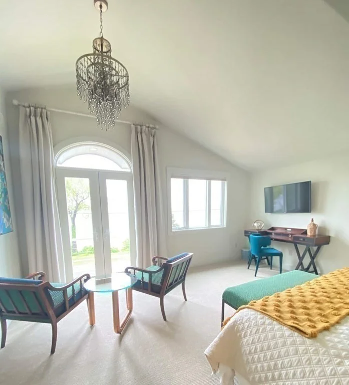 3 bed, 3 bath apartment for rent at 88 Little Neck Rd, Great Neck — photo 1 of 18