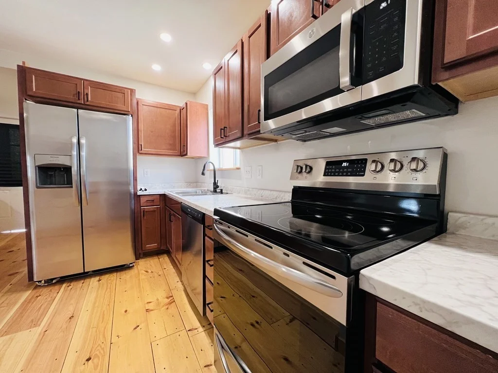 1 bed, 1 bath apartment for rent at 88 Miller St Unit 3, South Middleborough — photo 6 of 24