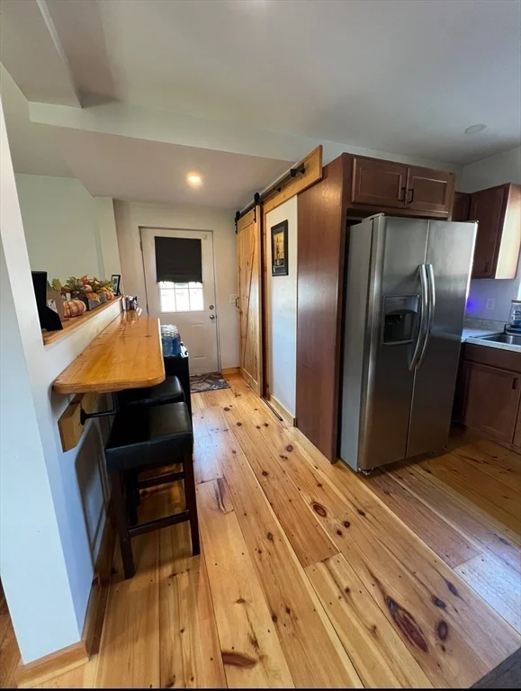 1 bed, 1 bath apartment for rent at 88 Miller St Unit 3, South Middleborough — photo 8 of 24