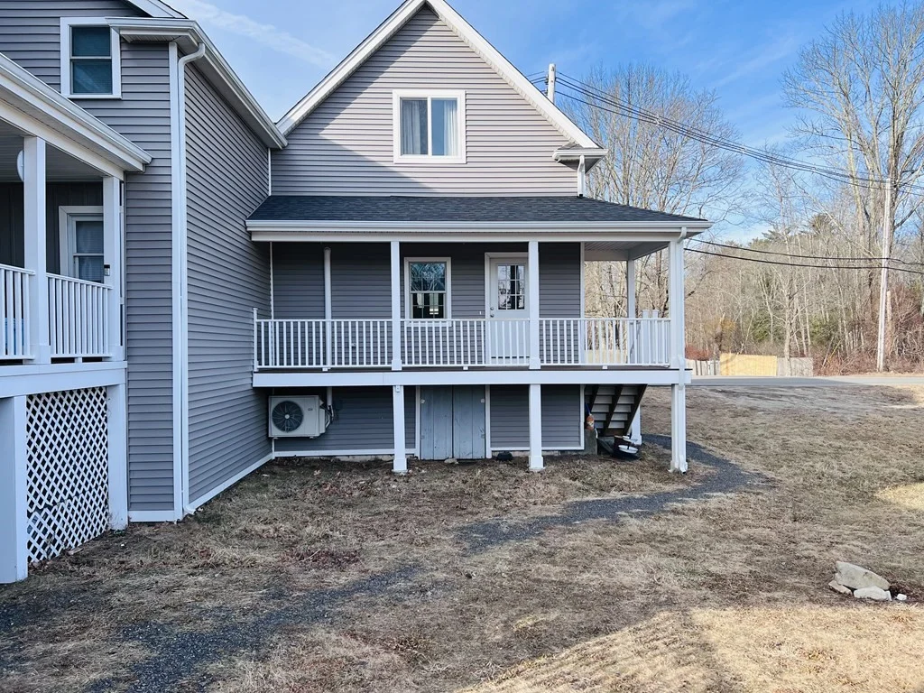 1 bed, 1 bath apartment for rent at 88 Miller St Unit 3, South Middleborough — photo 1 of 24
