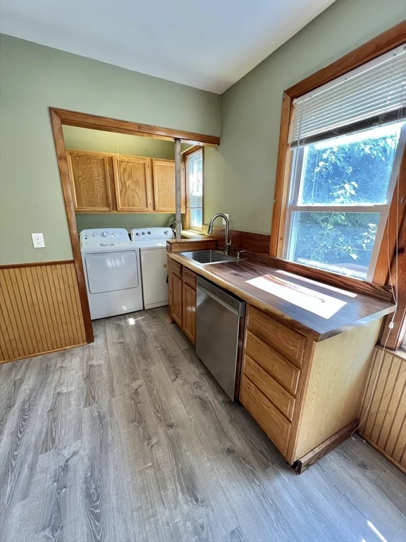 4 bed, 1 bath apartment for rent at 88 Murdock St Unit N/A, Boston — photo 3 of 15