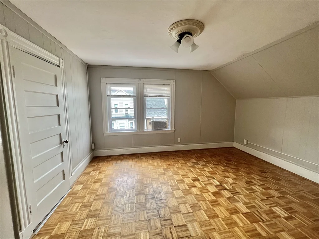4 bed, 1 bath apartment for rent at 88 Murdock St Unit N/A, Boston — photo 10 of 15