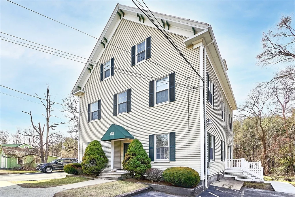 1 bed, 1 bath apartment for rent at 88 North Main St Unit 3, Westford — photo 13 of 16