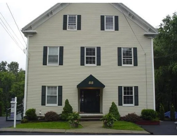 1 bed, 1 bath apartment for rent at 88 North Main St Unit 4, Westford — photo 7 of 9