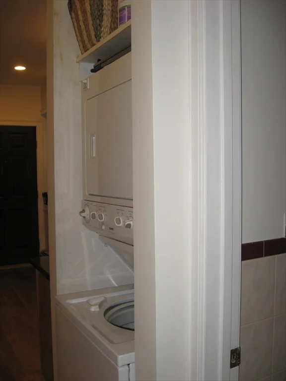 3 bed, 2 bath apartment for rent at 88 Pleasant Unit 2, Coolidge Corner — photo 20 of 23
