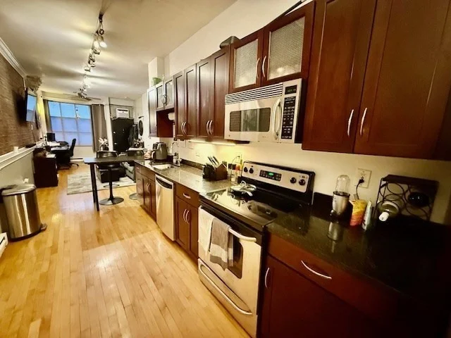 1 bed, 1 bath apartment for rent at 88 Prince St Unit 1A, North End — photo 7 of 14