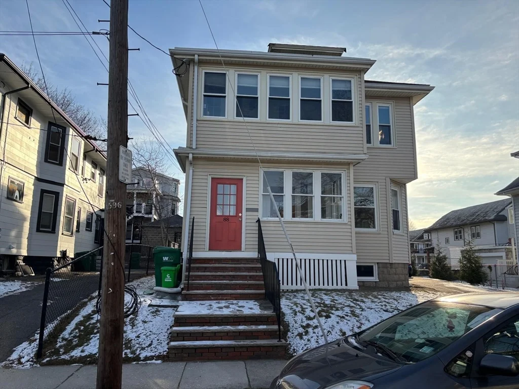 2 bed, 1 bath apartment for rent at 88 Quincy St Unit 2, Tufts University — photo 16 of 17