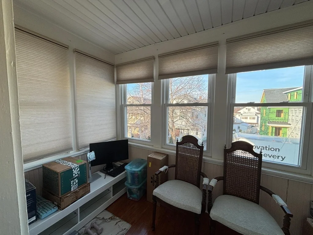 2 bed, 1 bath apartment for rent at 88 Quincy St Unit 2, Tufts University — photo 10 of 17