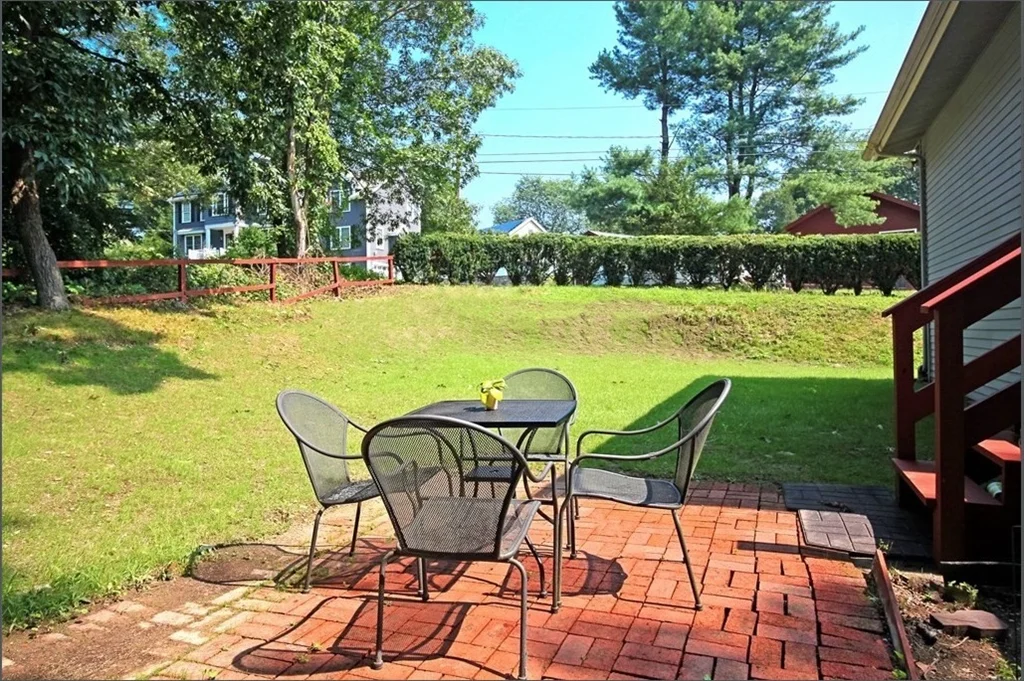 3 bed, 3 bath apartment for rent at 88 Saint Mary St, Needham — photo 9 of 14