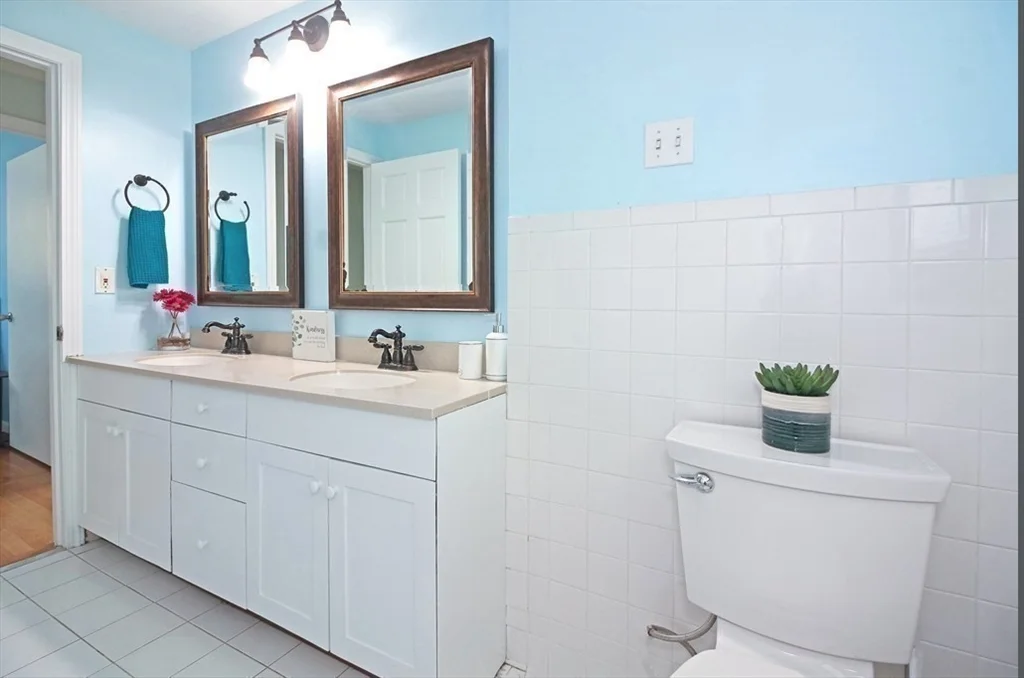 3 bed, 3 bath apartment for rent at 88 Saint Mary St, Needham — photo 6 of 14