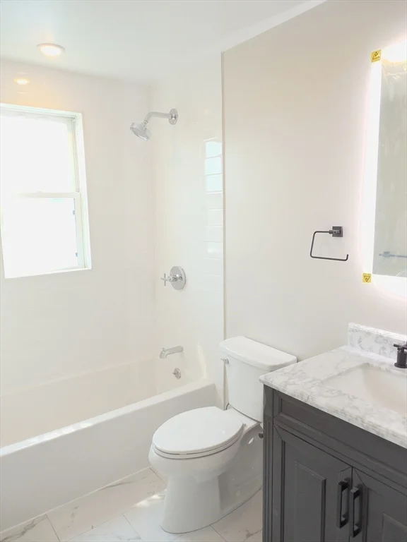3 bed, 2 bath apartment for rent at 88 School St Unit B, Watertown — photo 14 of 18