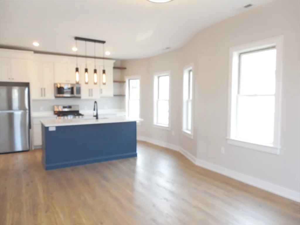3 bed, 2 bath apartment for rent at 88 School St Unit B, Watertown — photo 2 of 18