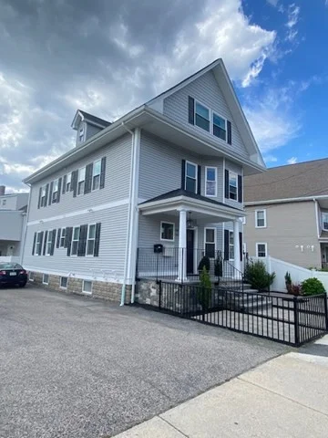 3 bed, 2 bath apartment for rent at 88 School St Unit B, Watertown — photo 16 of 18