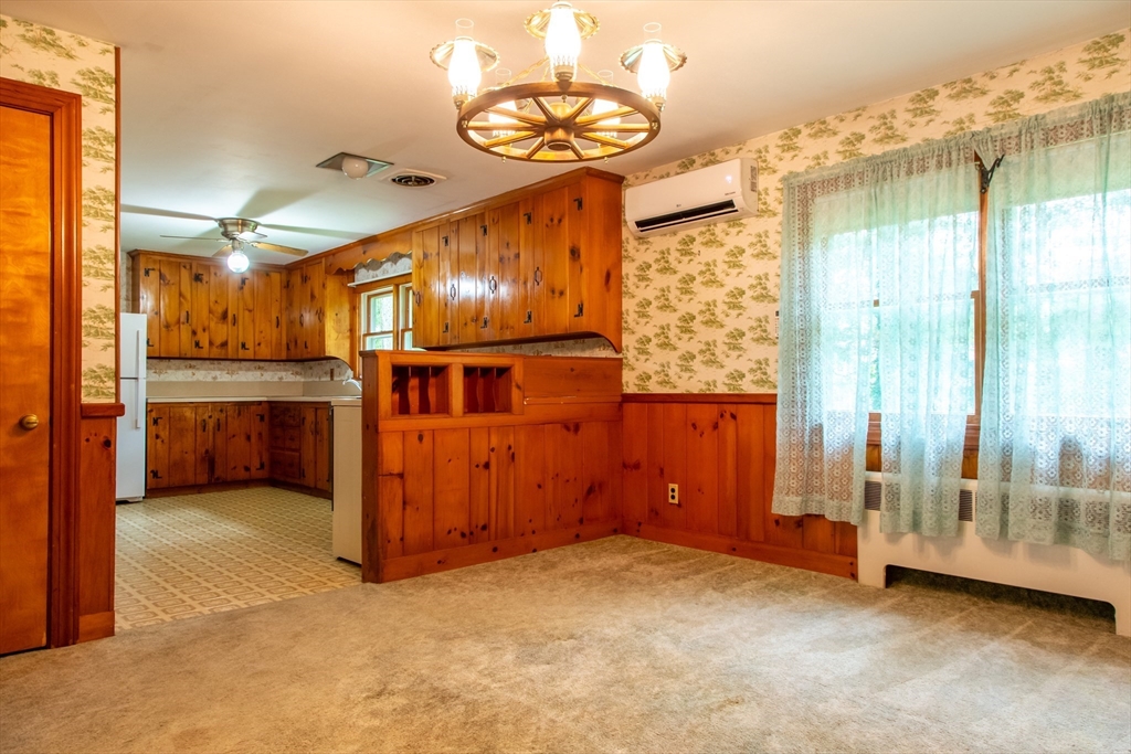 3 bed, 1 bath apartment for rent at 88 Sutherland Rd, North Attleboro — photo 6 of 24