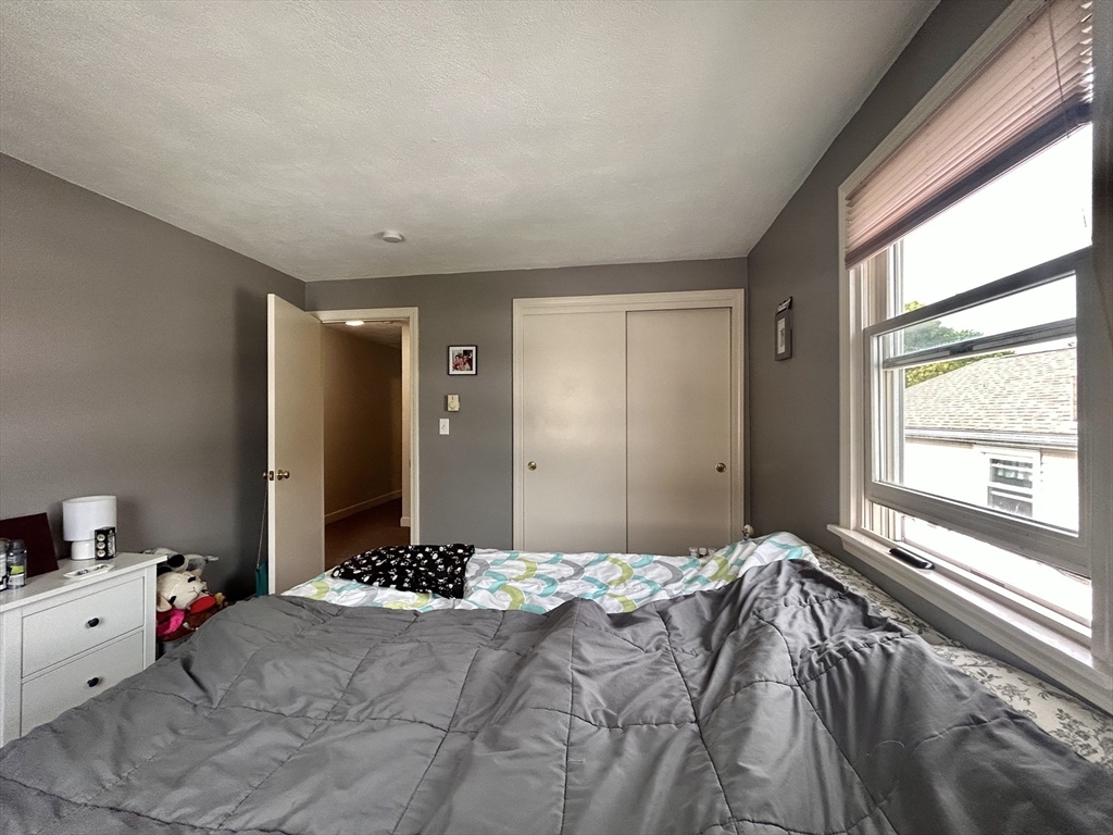 2 bed, 1 bath apartment for rent at 88 Sylvia St Unit -, Arlington — photo 9 of 17