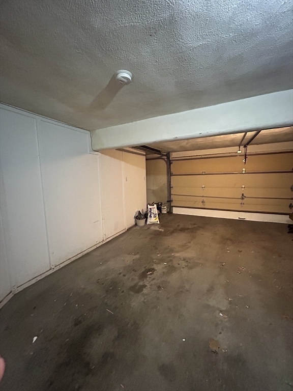 2 bed, 1 bath apartment for rent at 88 Sylvia St Unit -, Arlington — photo 15 of 17