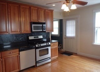 2 bed, 1 bath apartment for rent at 88 Vernon St Unit 4, Waltham — photo 2 of 14