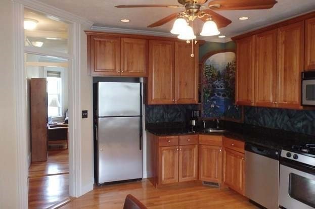 2 bed, 1 bath apartment for rent at 88 Vernon St Unit 4, Waltham — photo 9 of 14