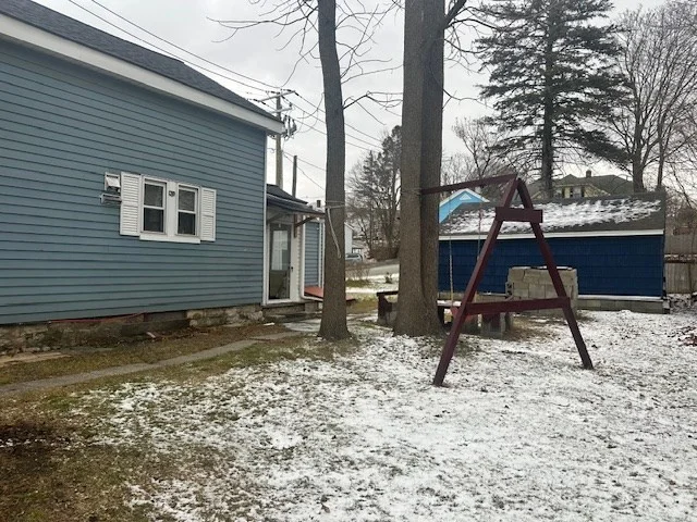 4 bed, 1 bath apartment for rent at 88 Wahconah St Unit -, Pittsfield — photo 3 of 17