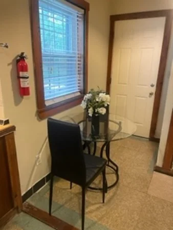 1 bed, 1 bath apartment for rent at 88 Walnut Ave Unit 1, Roxbury — photo 14 of 17