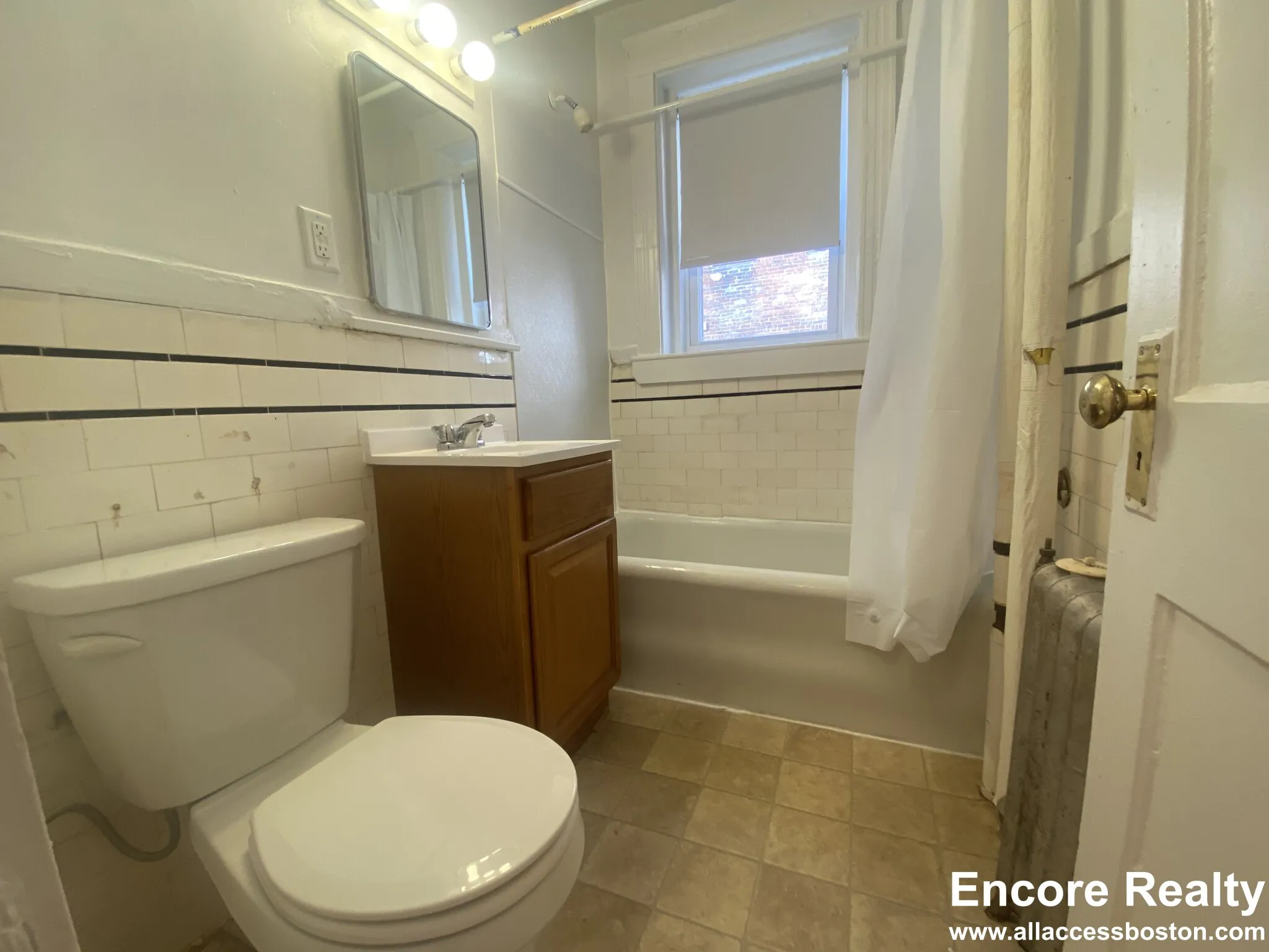 Studio bed, 1 bath apartment for rent at 88 Washington St Unit 10, Brighton — photo 10 of 15