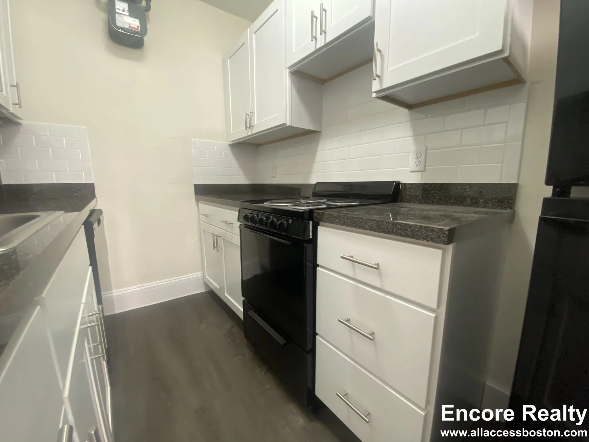Studio bed, 1 bath apartment for rent at 88 Washington St Unit 10, Brighton — photo 7 of 15