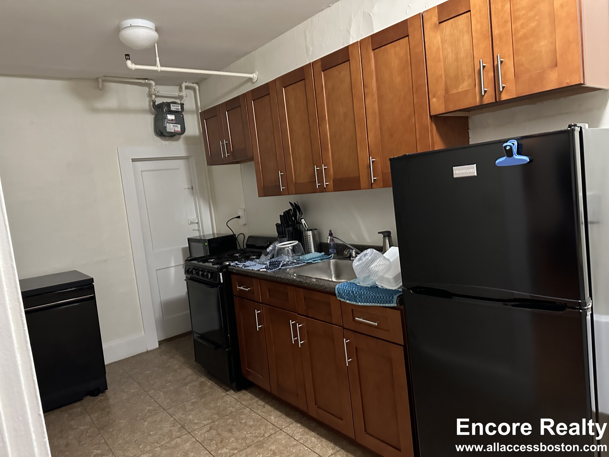 Studio bed, 1 bath apartment for rent at 88 Washington St Unit 12M, Brighton — photo 5 of 14