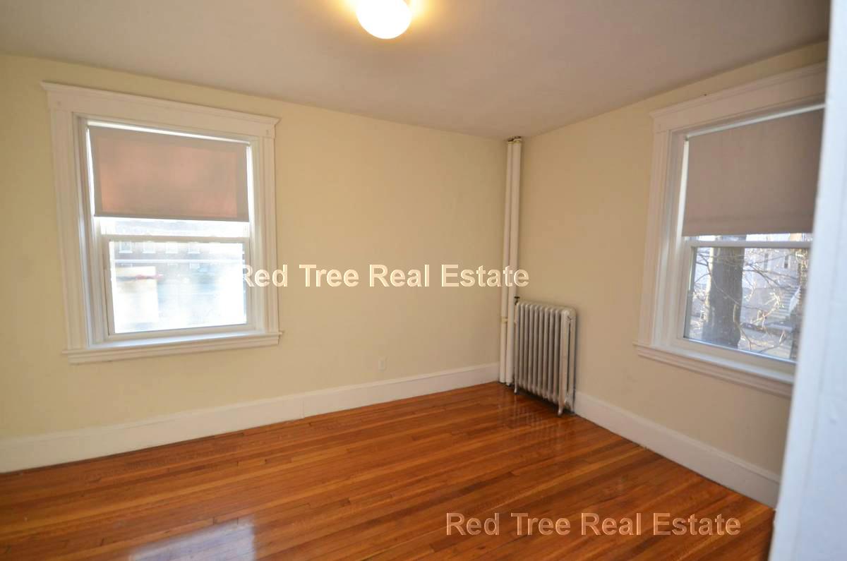 1 bed, 1 bath apartment for rent at 88 Washington St Unit 14, Brighton — photo 5 of 7