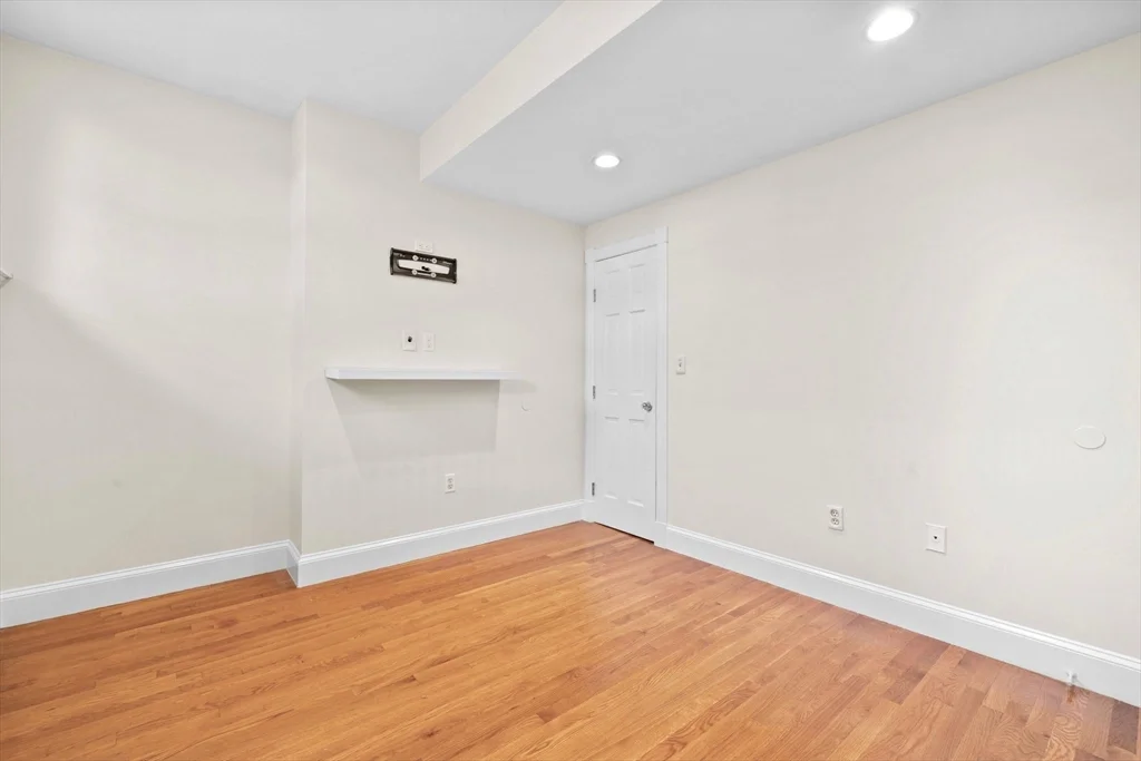 2 bed, 2 bath apartment for rent at 88 Washington St Unit A, Charlestown — photo 12 of 15