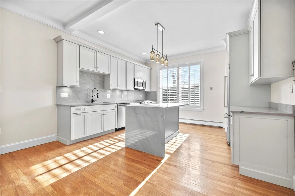 2 bed, 2 bath apartment for rent at 88 Washington St Unit A, Charlestown — photo 3 of 15