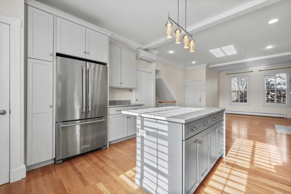 2 bed, 2 bath apartment for rent at 88 Washington St Unit A, Charlestown — photo 5 of 15