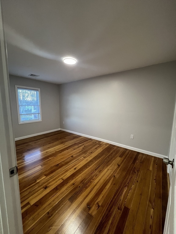 3 bed, 1 bath apartment for rent at 88 Water Unit 1, Milford — photo 19 of 23