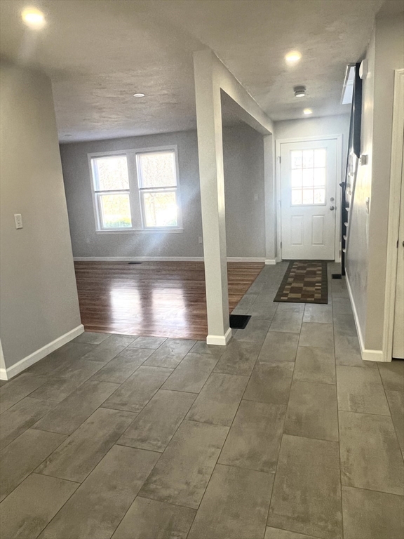 3 bed, 1 bath apartment for rent at 88 Water Unit 1, Milford — photo 9 of 23