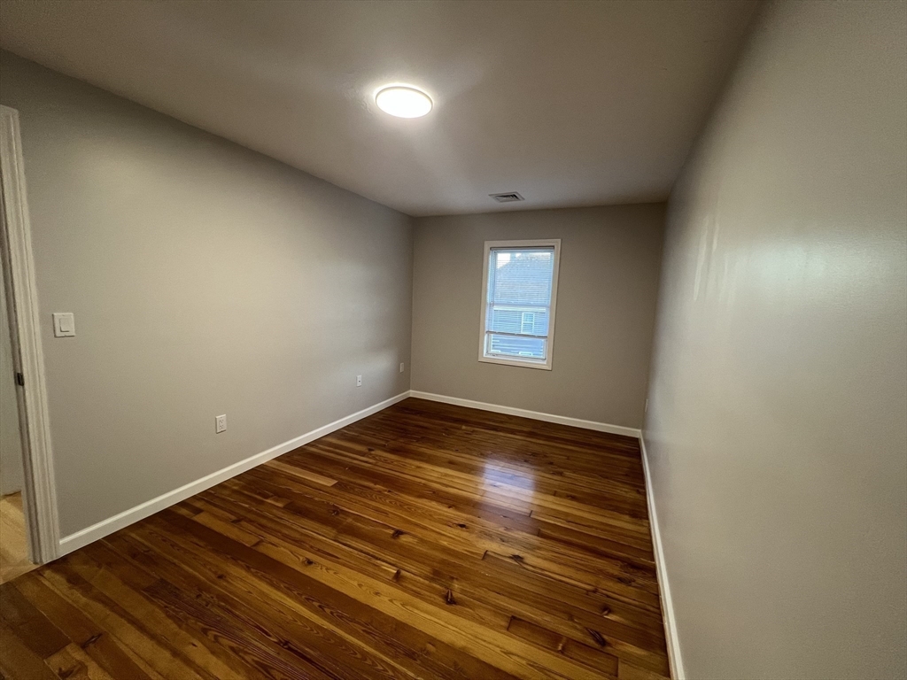 3 bed, 1 bath apartment for rent at 88 Water Unit 1, Milford — photo 17 of 23