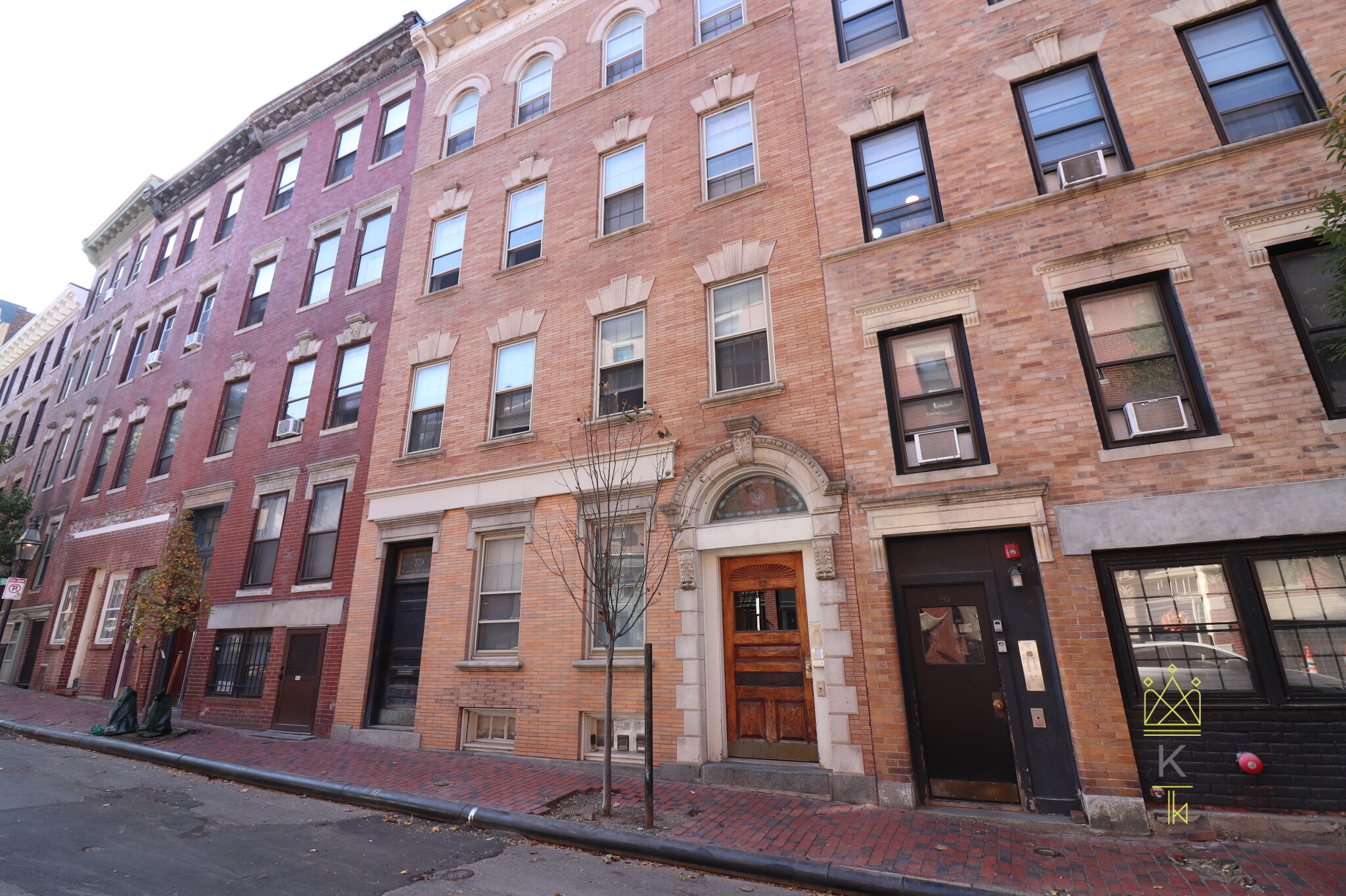 2 bed, 1 bath apartment for rent at 88 West Cedar St Unit 2F, Beacon Hill — photo 11 of 12