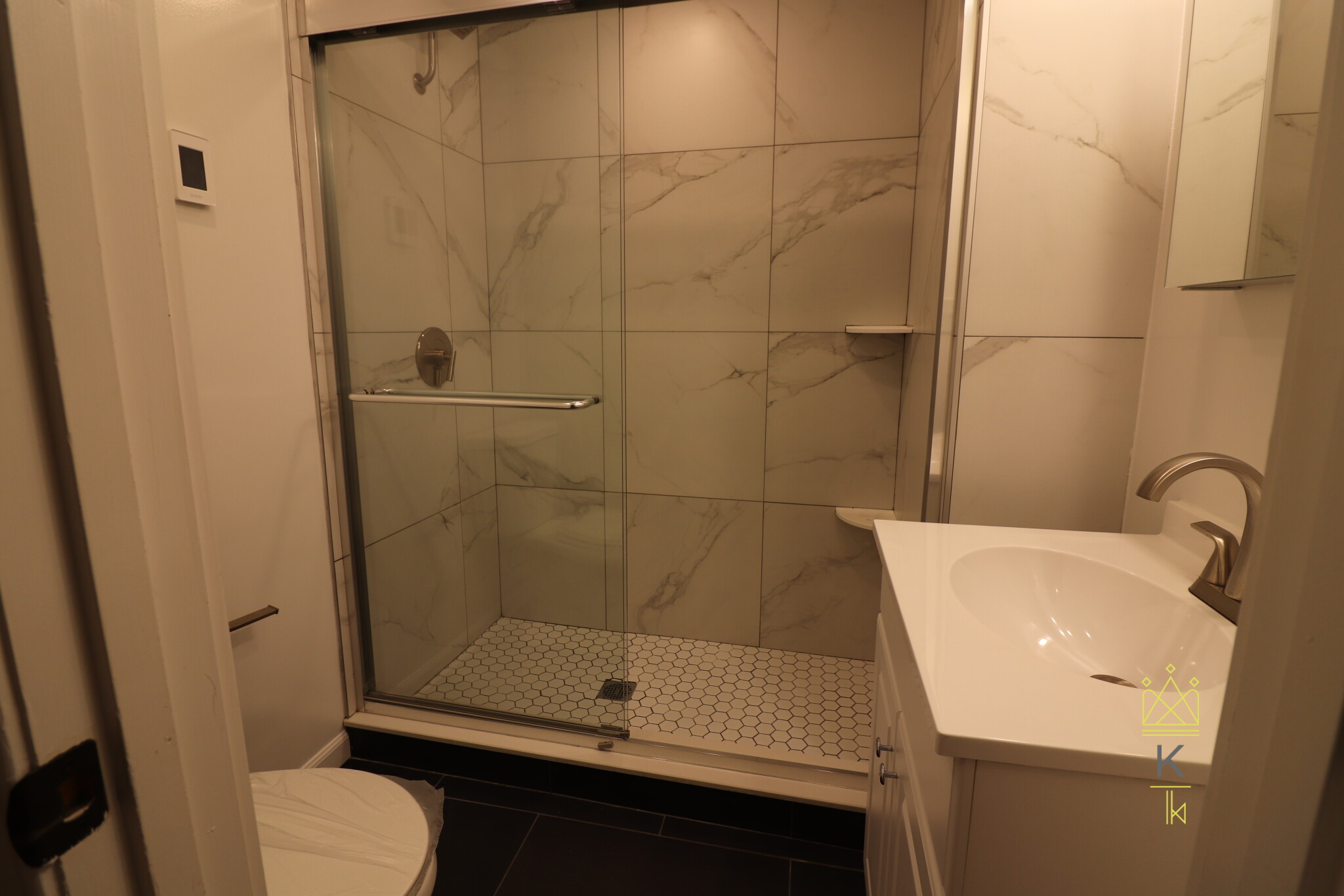 2 bed, 1 bath apartment for rent at 88 West Cedar St Unit 2F, Beacon Hill — photo 10 of 12