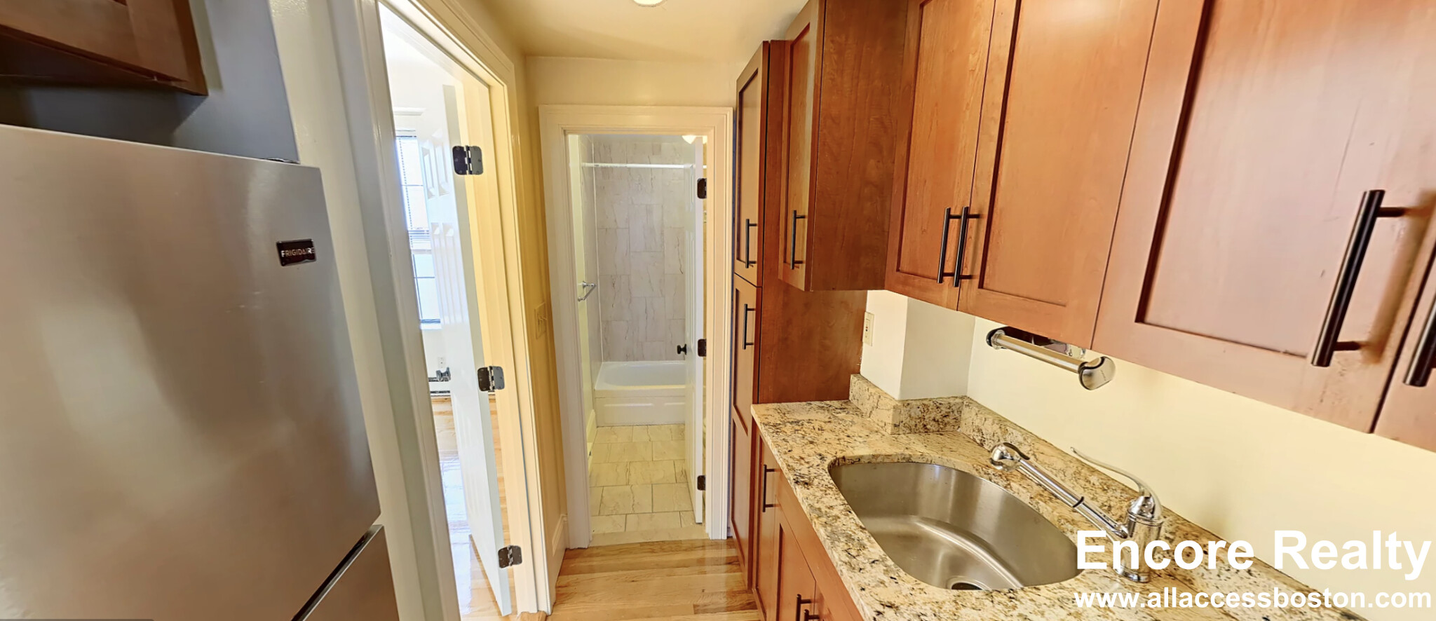2 bed, 1 bath apartment for rent at 88 West Cedar St Unit 7, Beacon Hill — photo 3 of 11