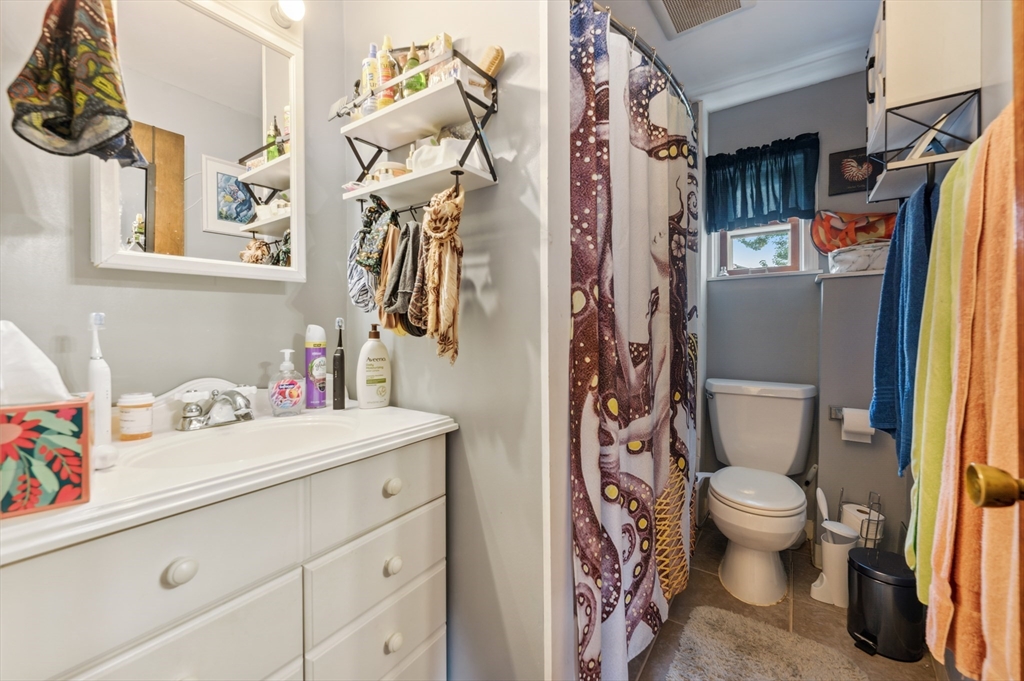 2 bed, 1 bath apartment for rent at 88 Wordsworth Unit SF, East Boston — photo 13 of 19