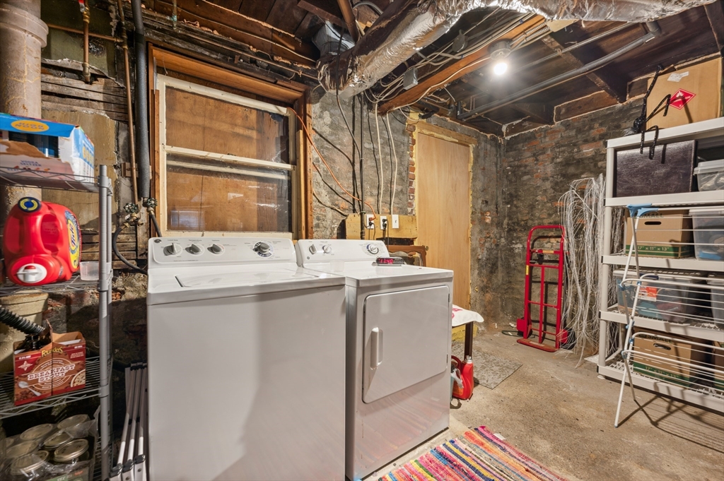 2 bed, 1 bath apartment for rent at 88 Wordsworth Unit SF, East Boston — photo 17 of 19
