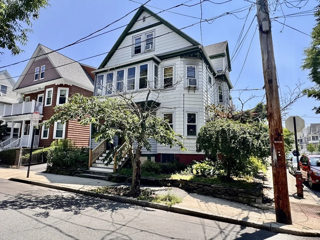 3 bed, 1 bath apartment for rent at 88 Yorktown St Unit 2, Teele Square — photo 16 of 17