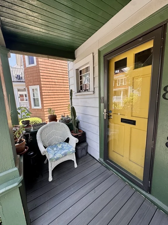 3 bed, 1 bath apartment for rent at 88 Yorktown St Unit 2, Teele Square — photo 15 of 17