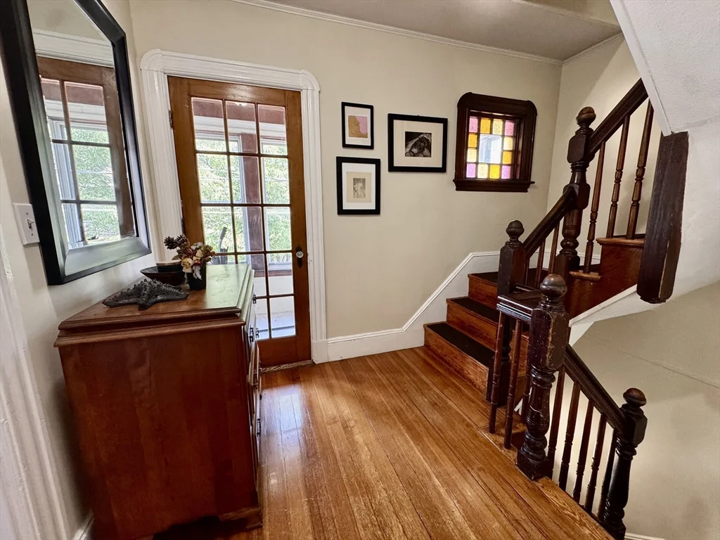 3 bed, 1 bath apartment for rent at 88 Yorktown St Unit 2, Teele Square — photo 7 of 17