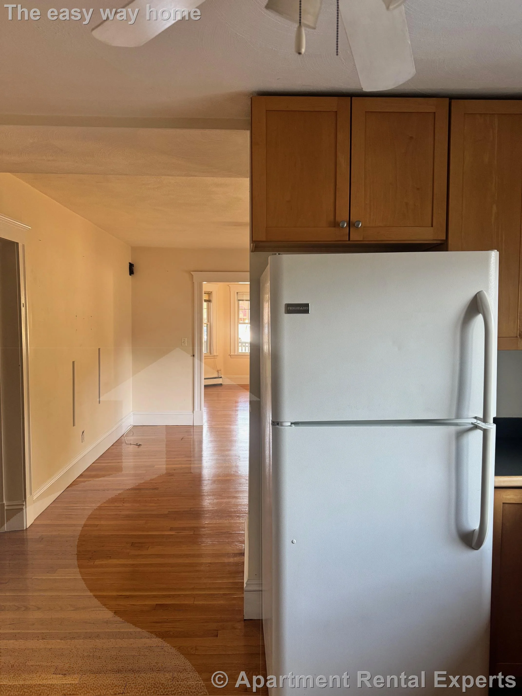 4 bed, 2 bath apartment for rent at 881 Broadway Unit 1, Davis Square — photo 3 of 16