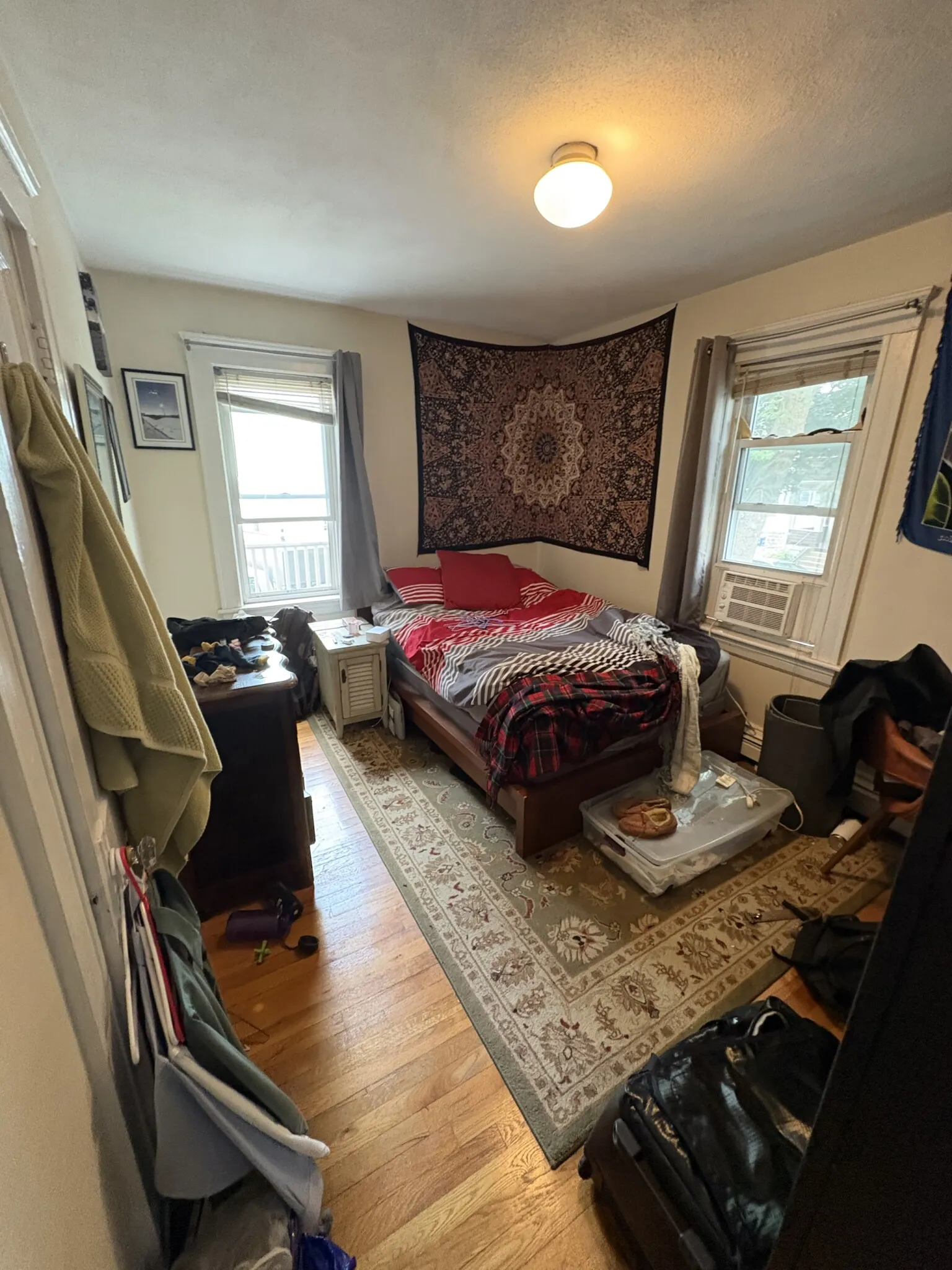 4 bed, 2 bath apartment for rent at 881 Broadway Unit 1a, Tufts — photo 9 of 24